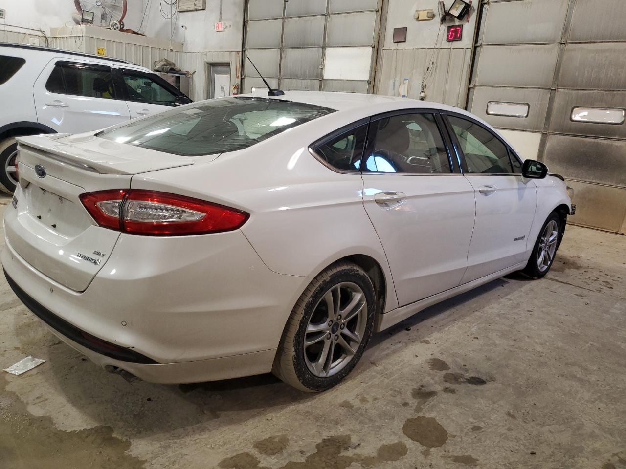 Ford Fusion Se Hybrid