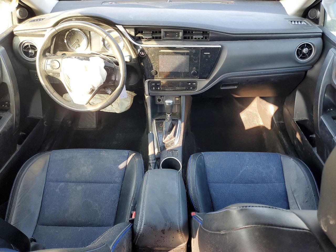 Toyota Corolla L
