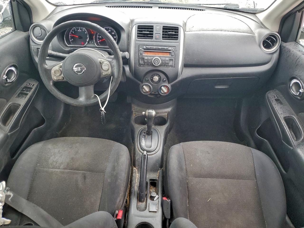 Nissan Versa