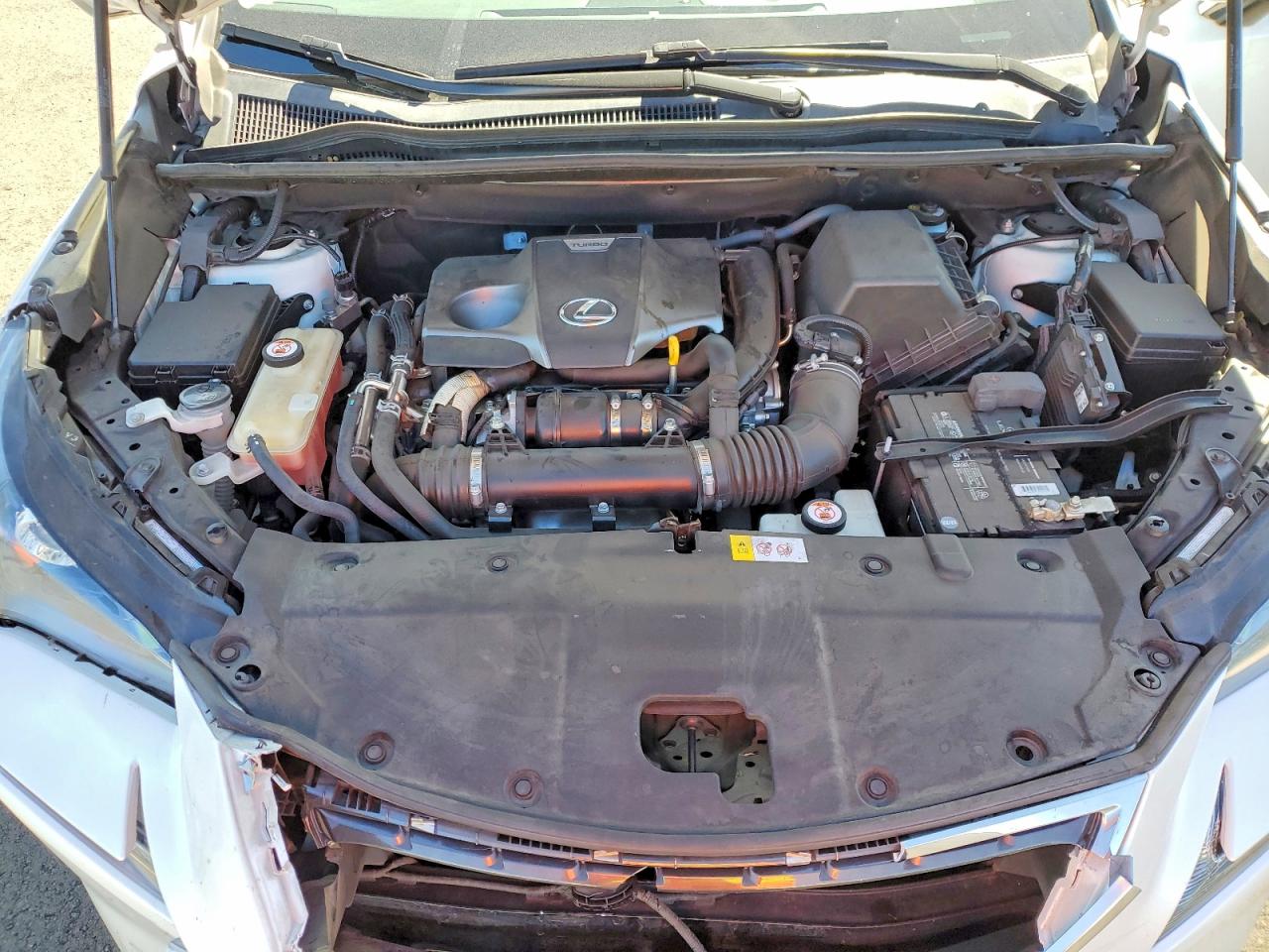 Lexus NX Base