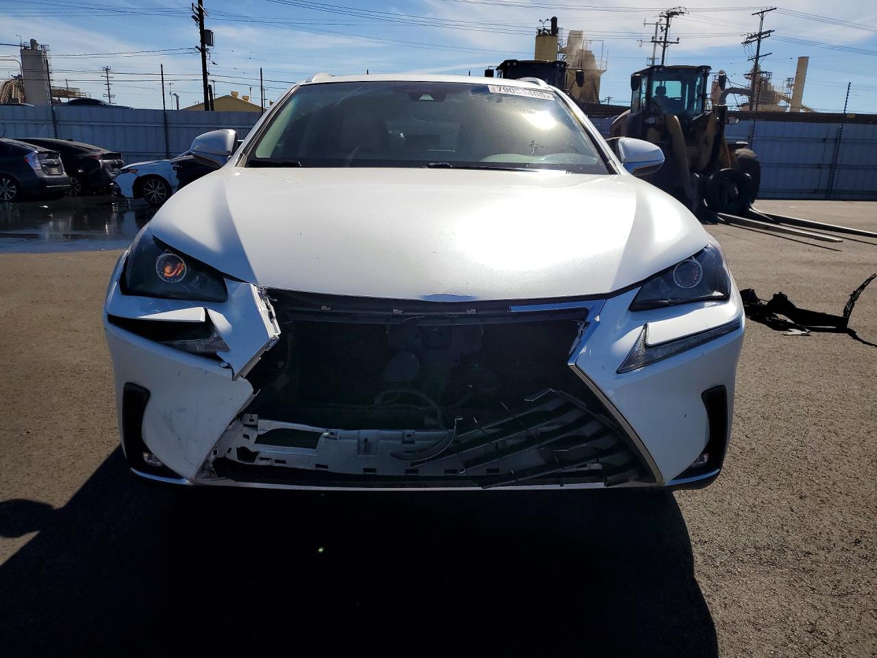 Lexus NX Base