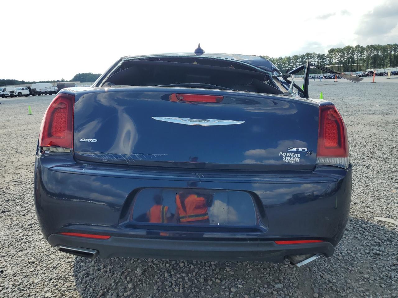 Chrysler 300 S