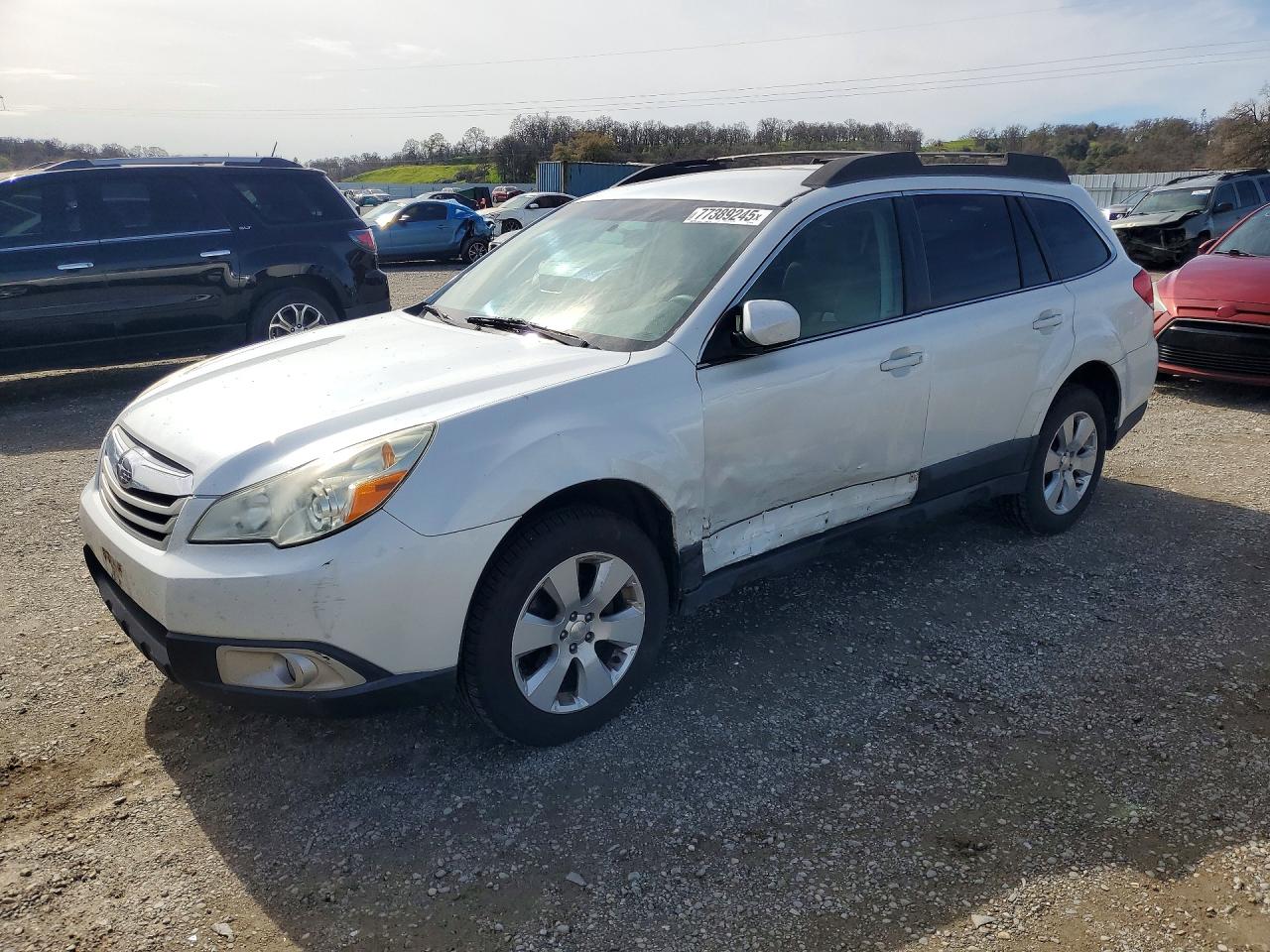 Salvage Subaru Outback Image