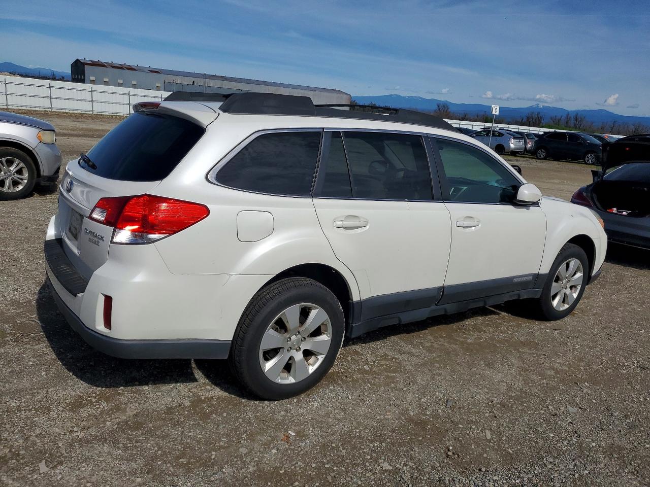 Subaru Outback 2.5i Premium