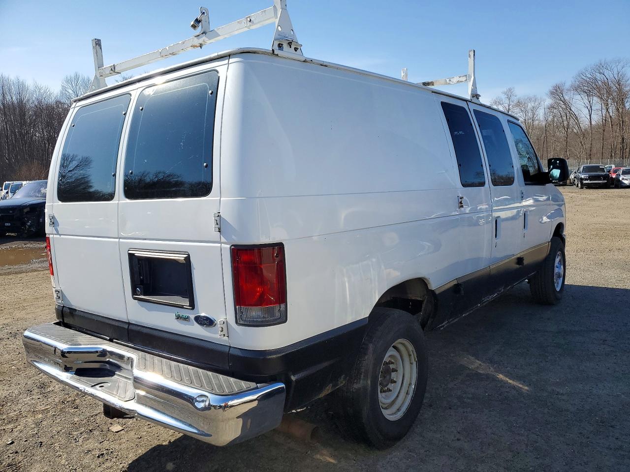 Ford Econoline E350 Super Duty Van