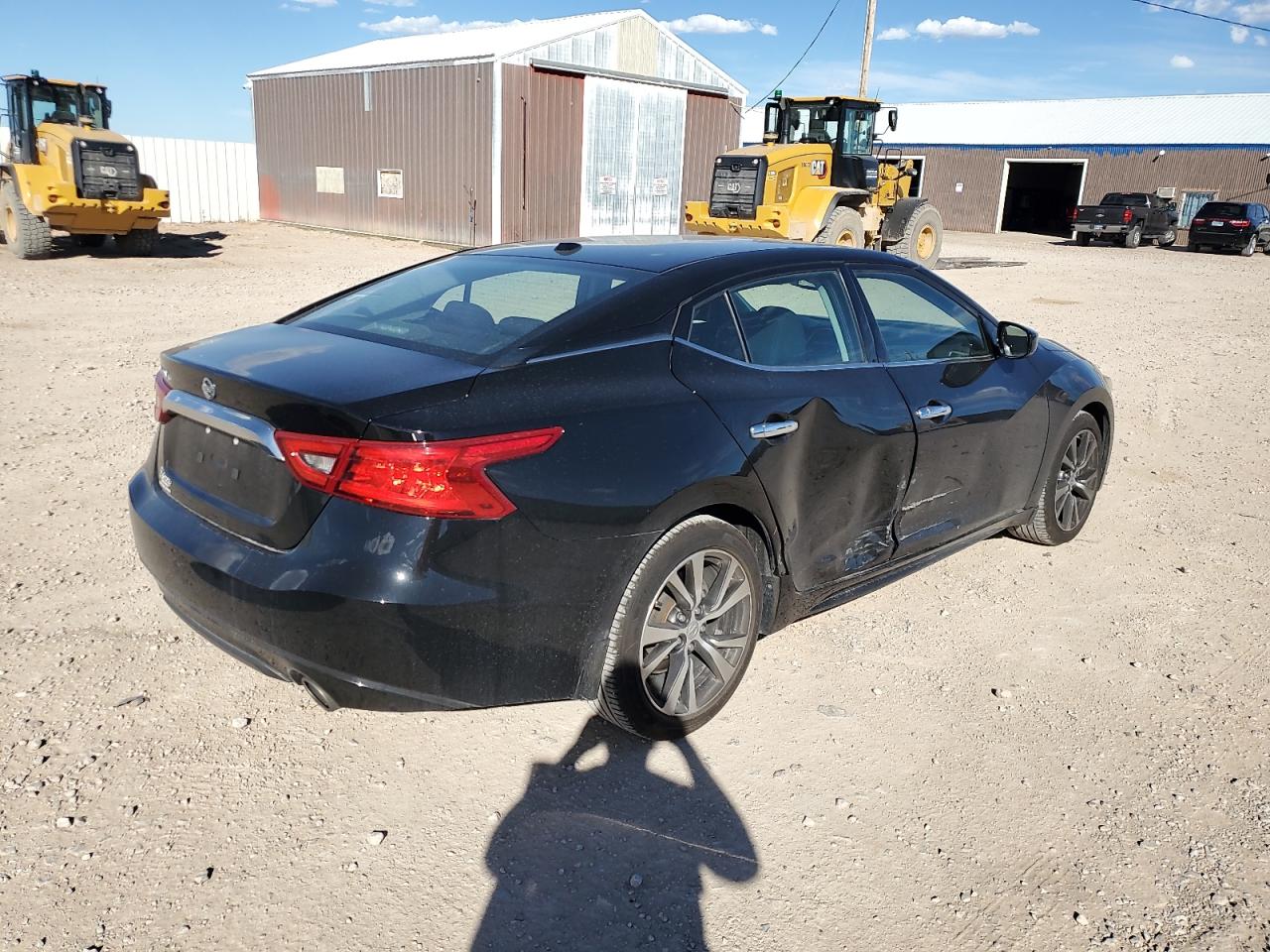 Nissan Maxima