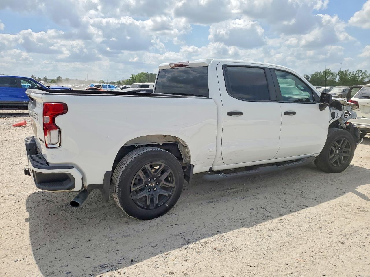 Chevrolet Silverado Ltd C1500 Custom