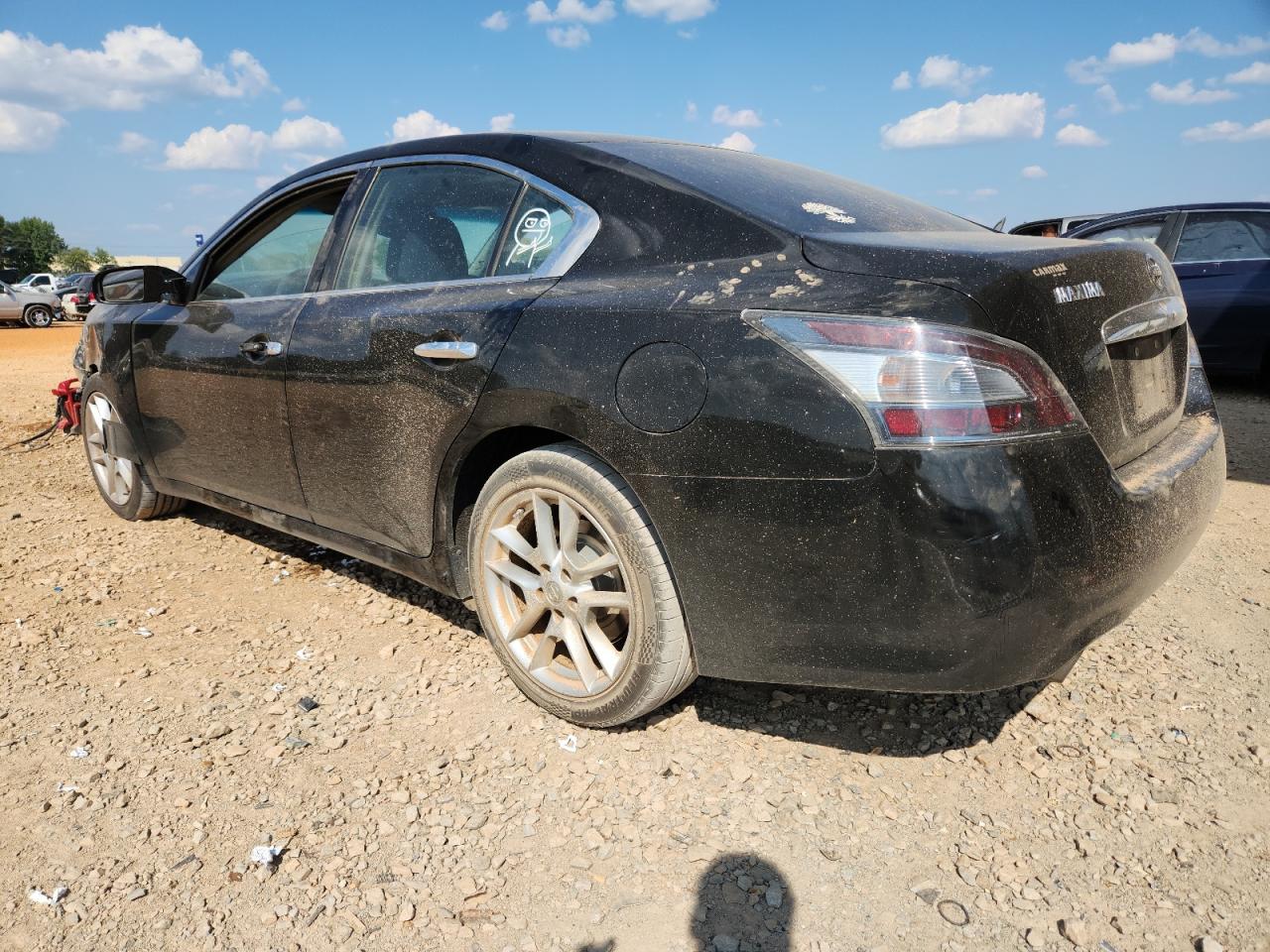 Nissan Maxima S