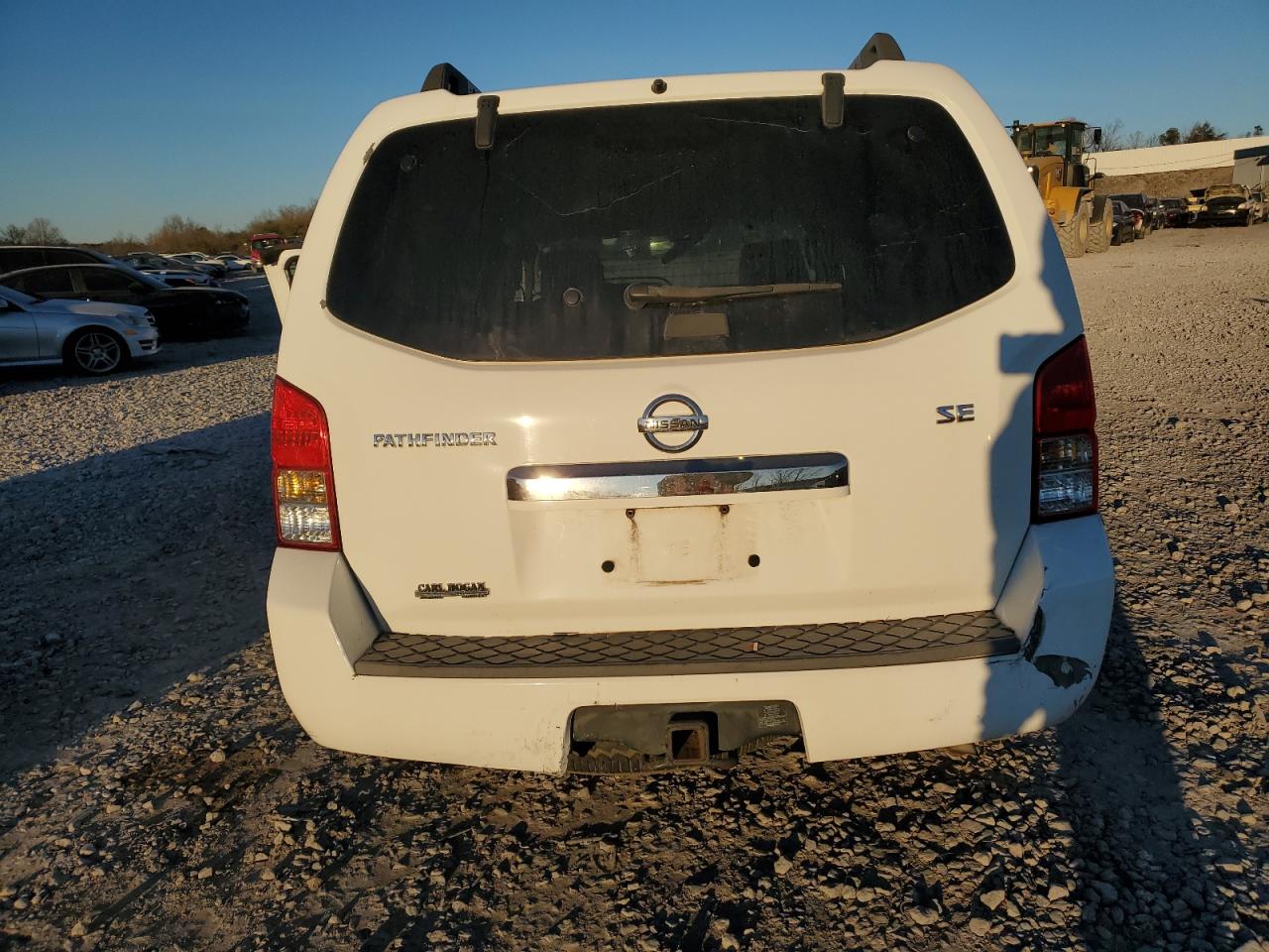 Nissan Pathfinder S