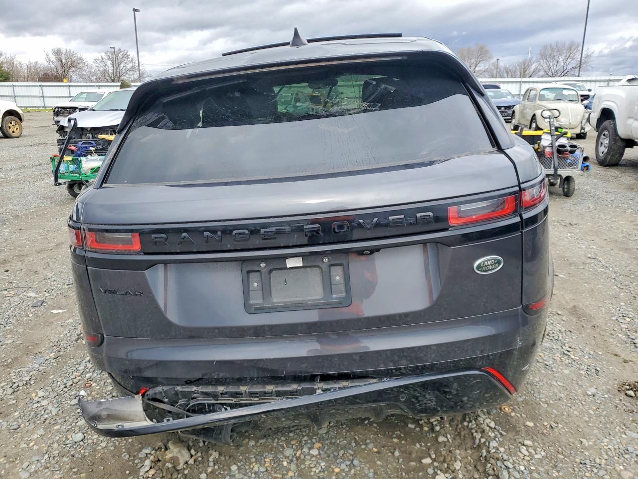 Land Rover Range Rover R-dynamic S