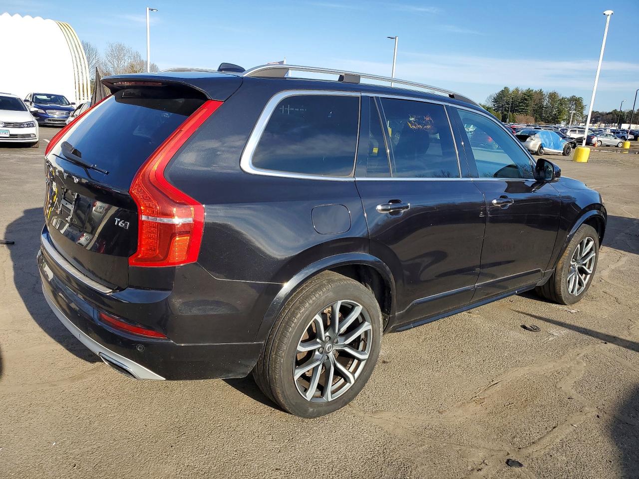 Volvo XC90 T6