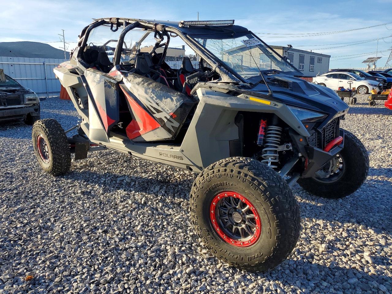 Salvage Polaris RZR Image