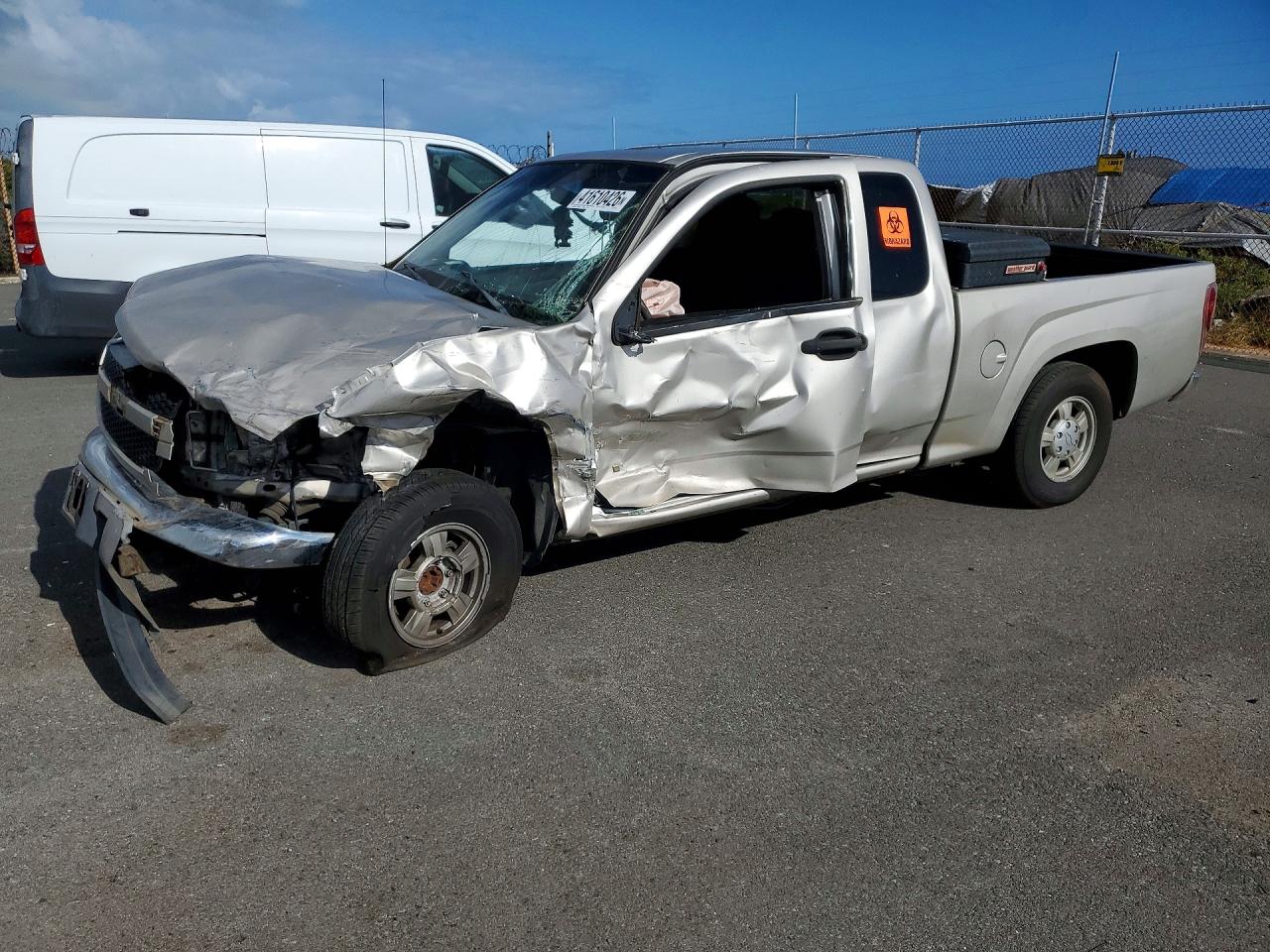 Salvage Chevrolet Colorado Image