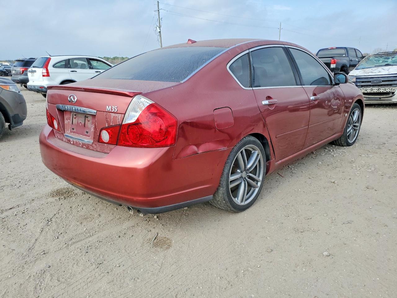 INFINITI M35 Base