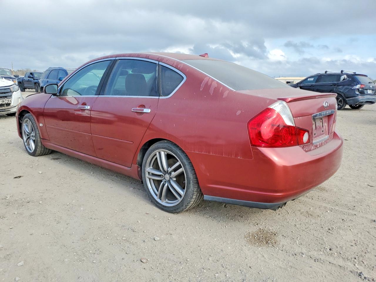 INFINITI M35 Base