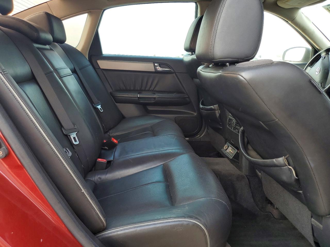 INFINITI M35 Base