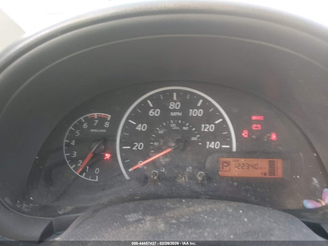 Nissan Versa 1.6 S