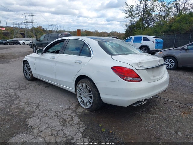 Mercedes-Benz C-Class 4matic
