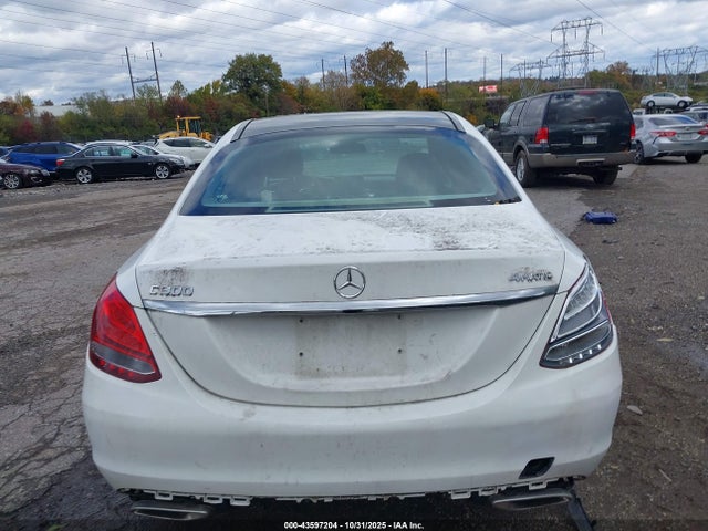Mercedes-Benz C-Class 4matic