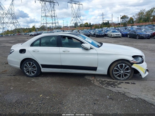 Mercedes-Benz C-Class 4matic