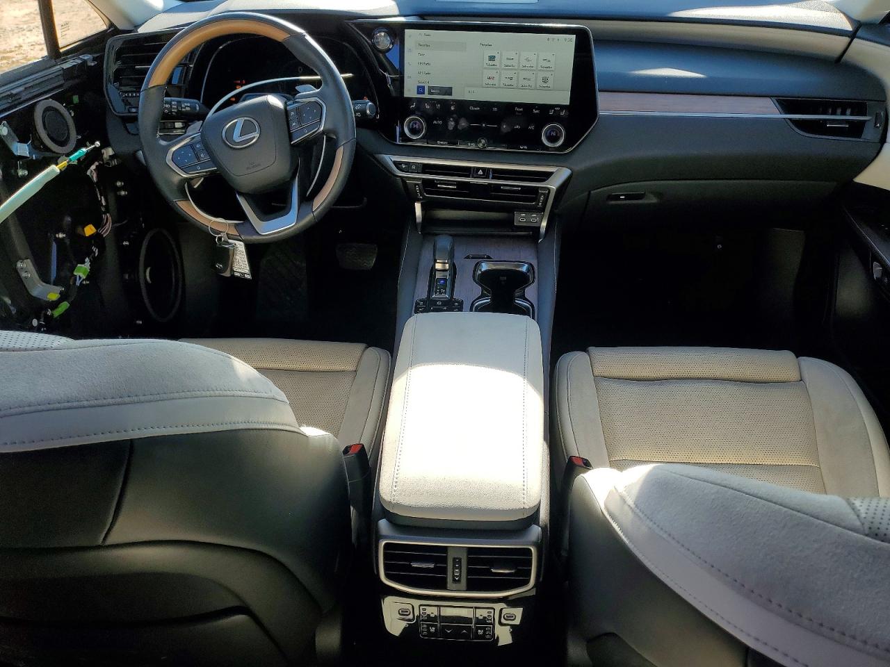 Lexus RX Luxury