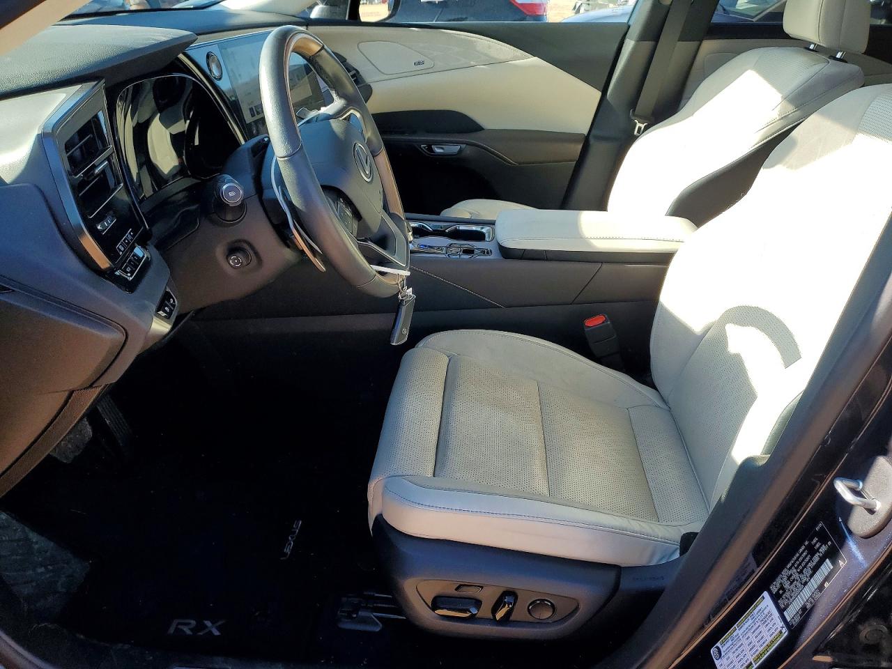 Lexus RX Luxury