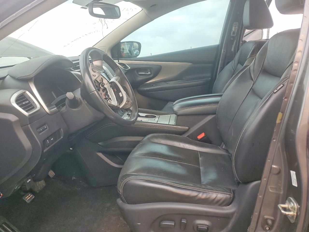 Nissan Murano S