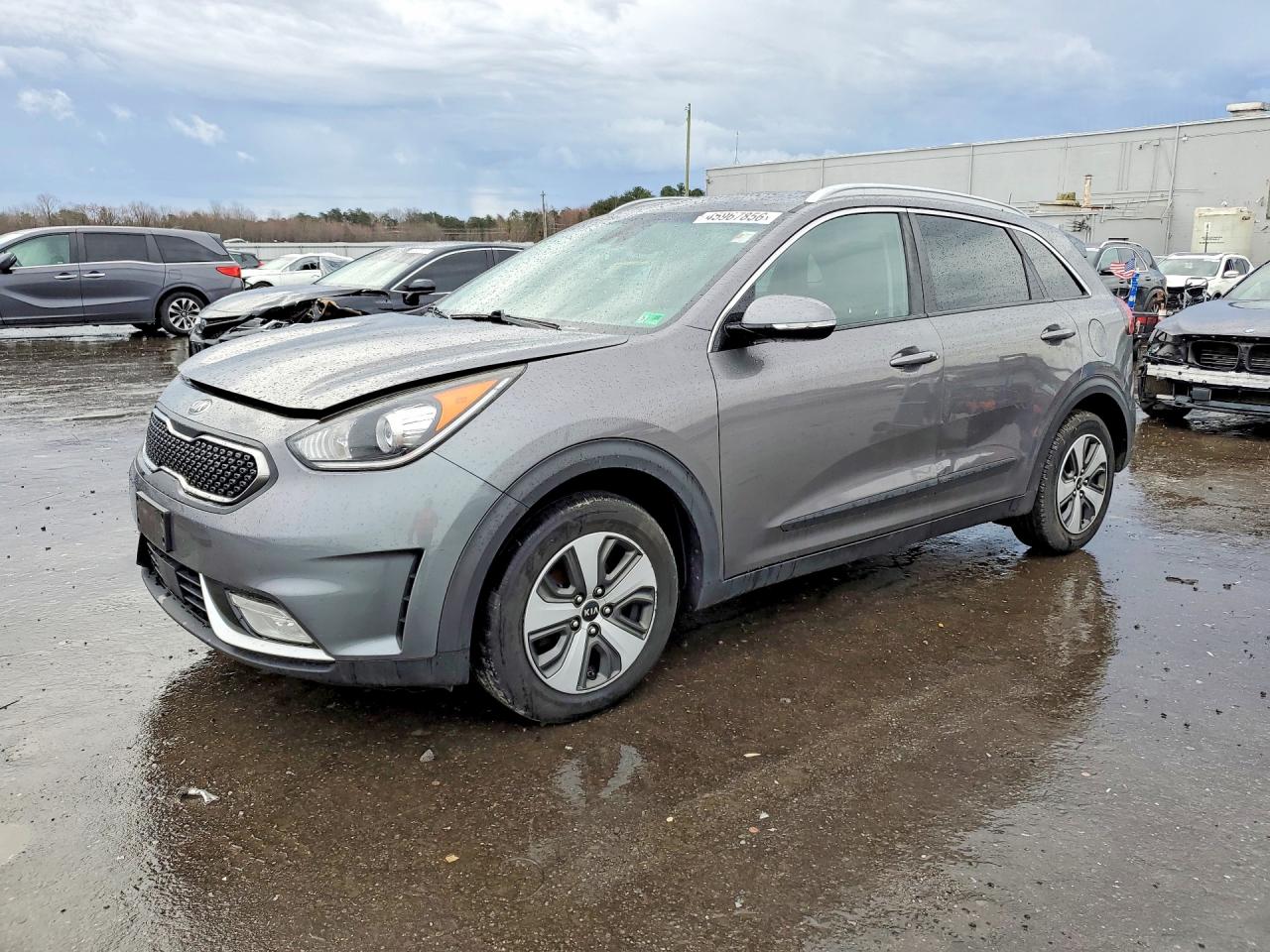 Salvage Kia Niro Image