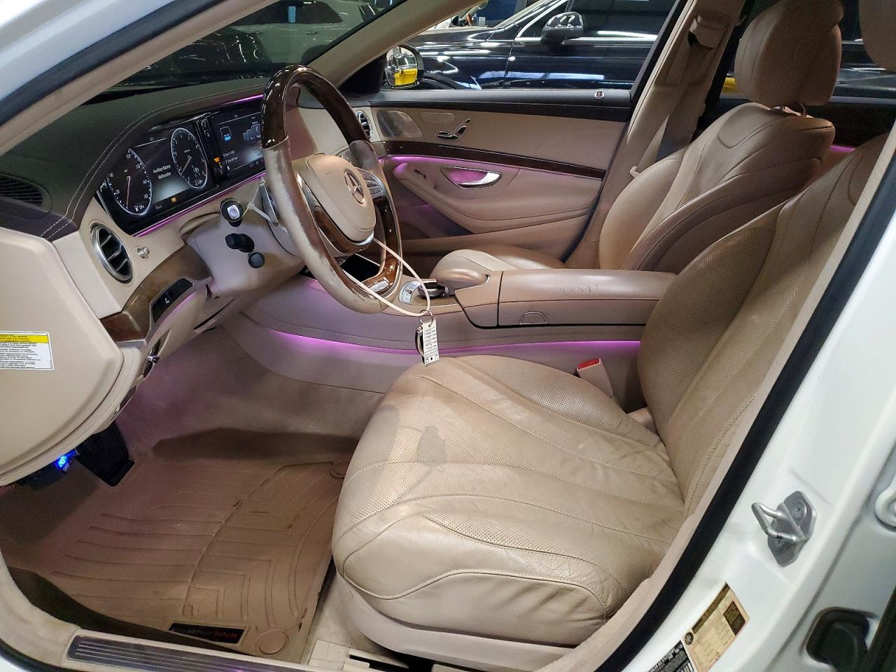 Mercedes-Benz S-Class 550