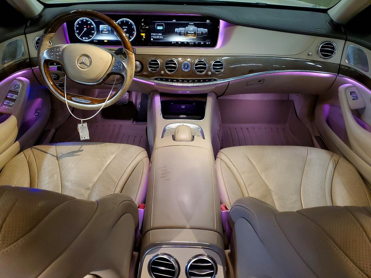 Mercedes-Benz S-Class 550