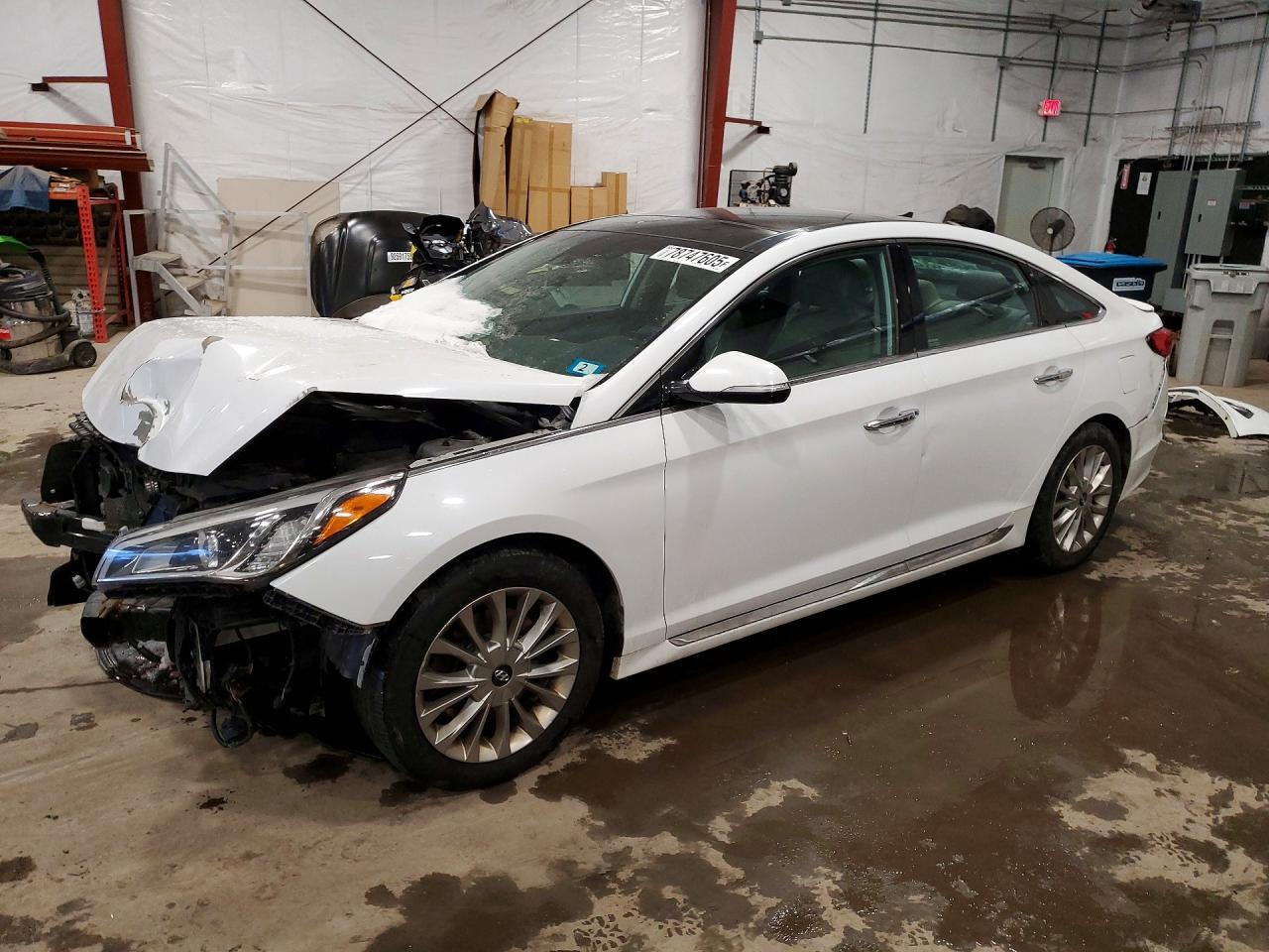 Salvage Hyundai SONATA Image