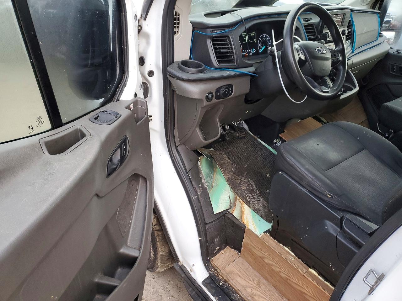 Ford Transit T-150