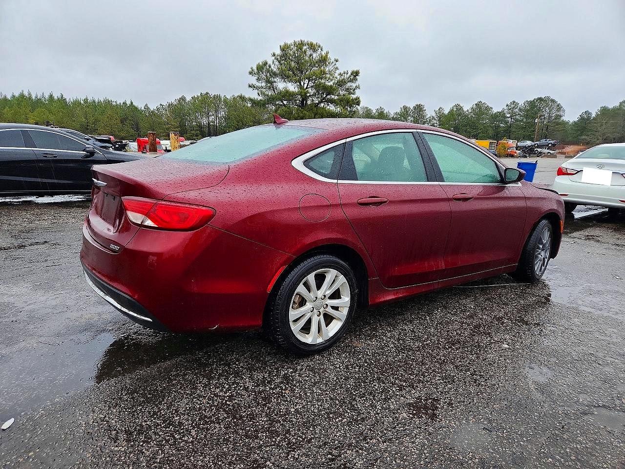 Chrysler 200