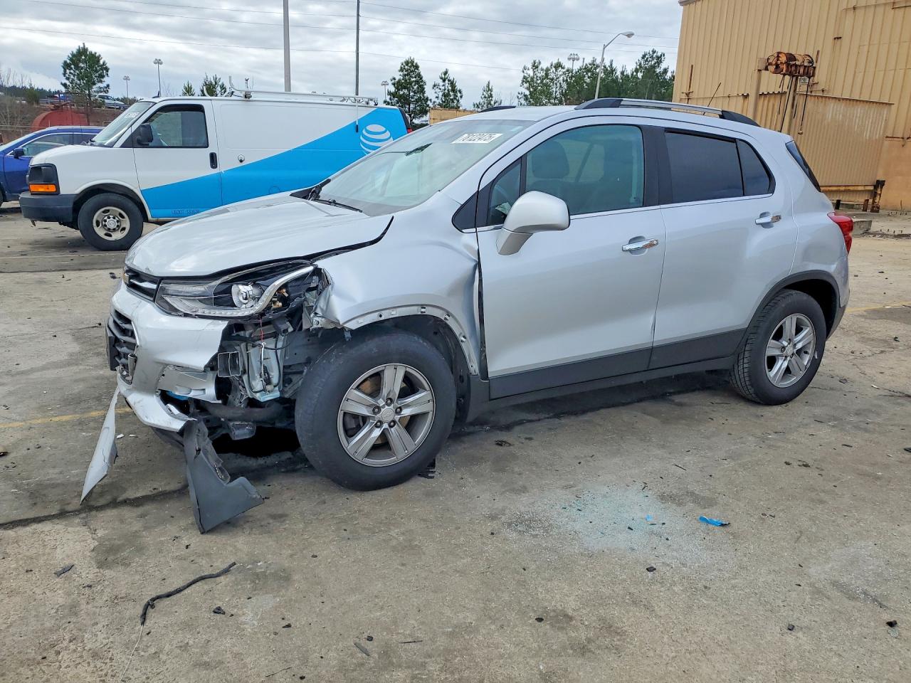 Salvage Chevrolet Trax Image