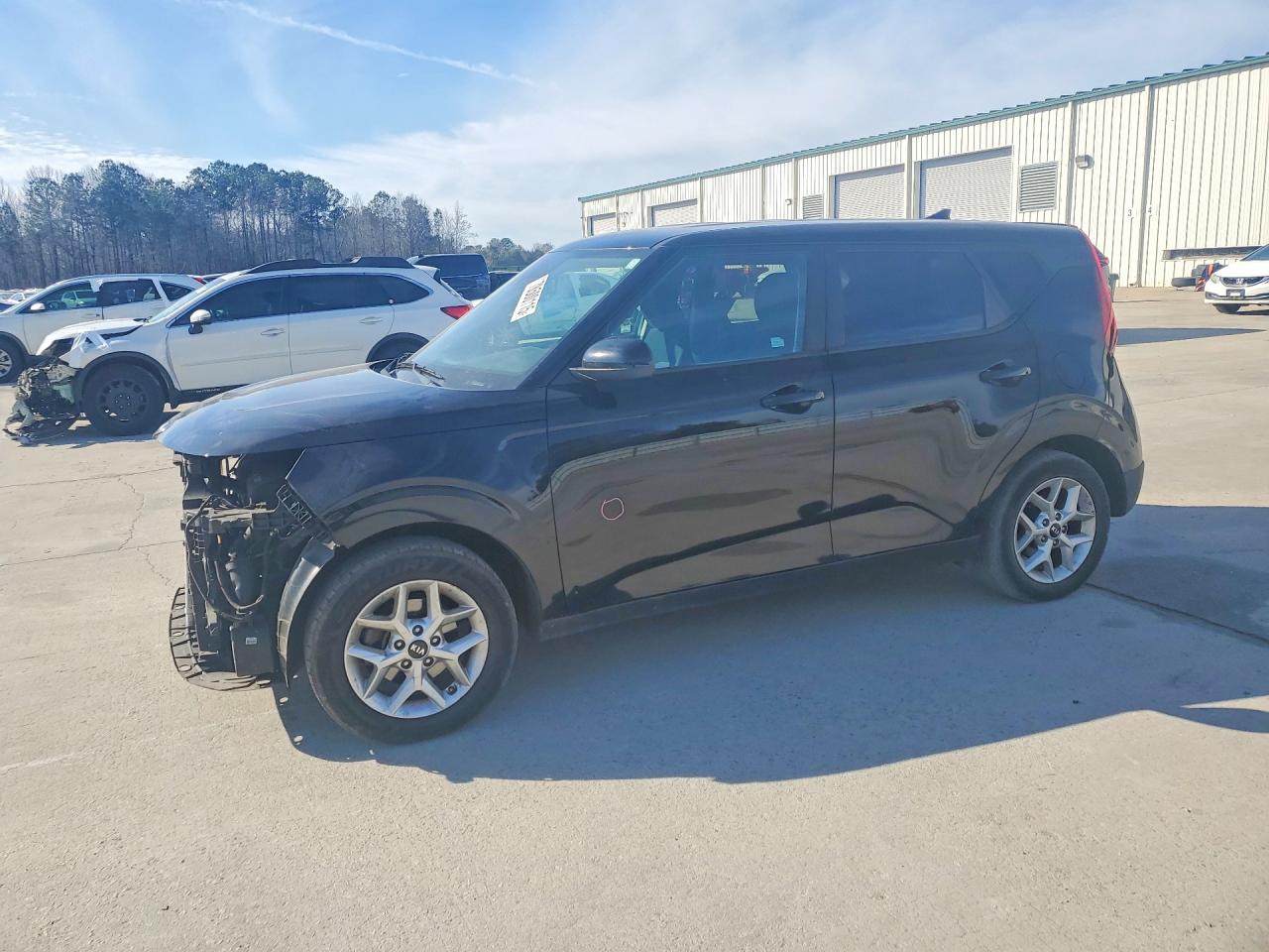 Salvage Kia Soul Image