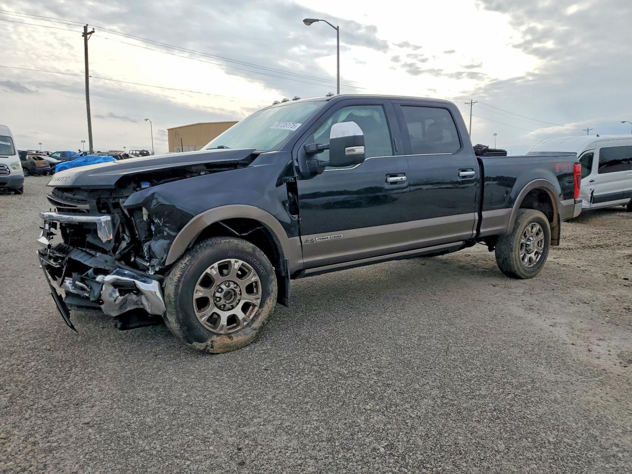 Salvage Ford F-250 Image