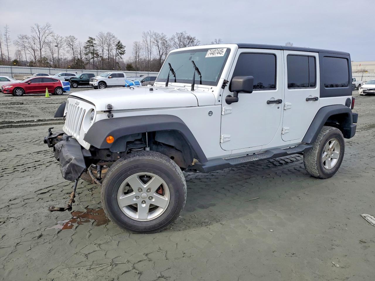 Salvage Jeep Wrangler Image