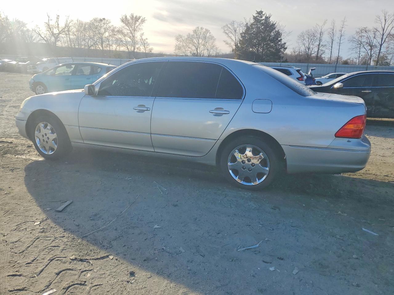 Lexus LS Base