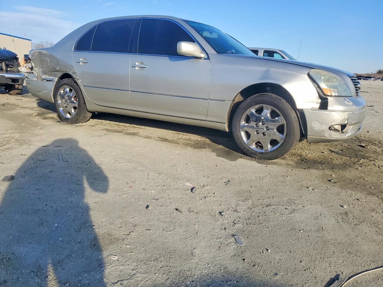 Lexus LS Base