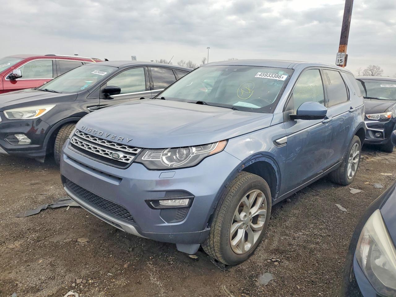 Salvage Land Rover Discovery Image