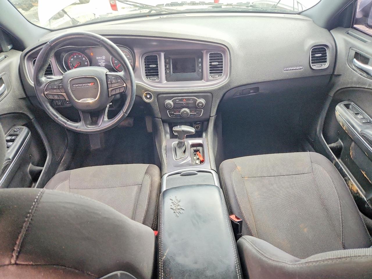 Dodge Charger Se