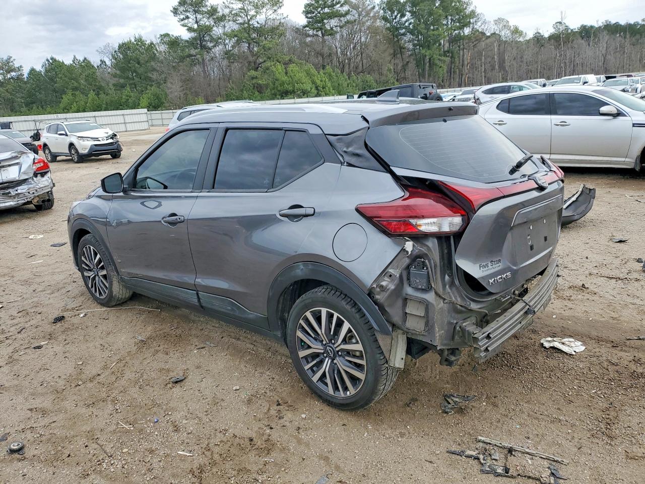 Nissan Kicks