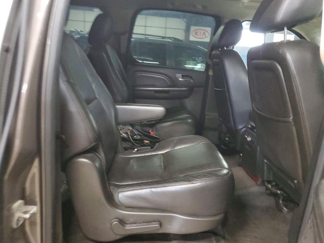 Cadillac Escalade Esv Premium
