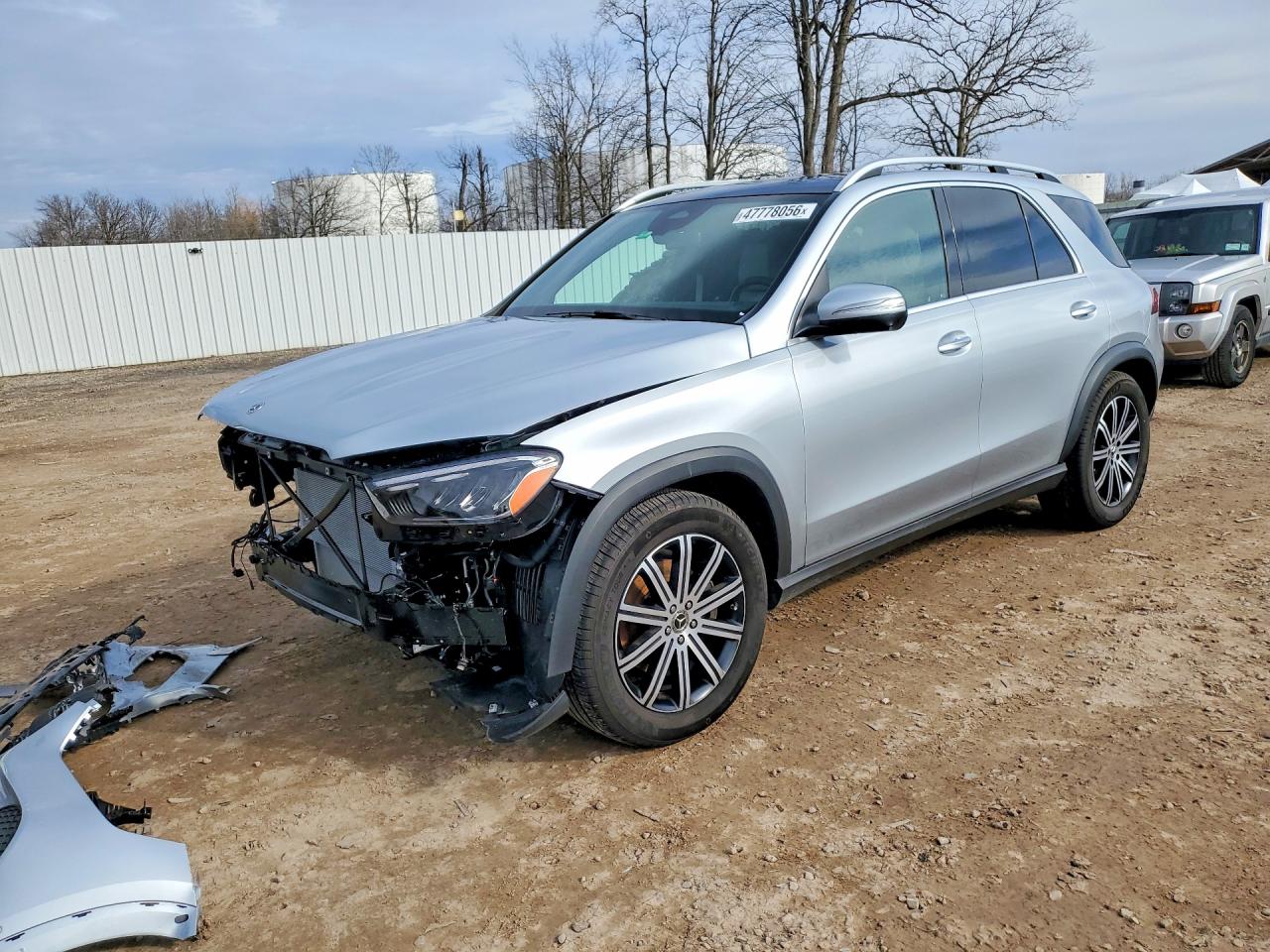 Salvage Mercedes-Benz GLE Image