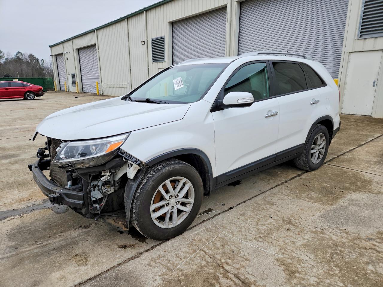 Salvage Kia Sorento Image