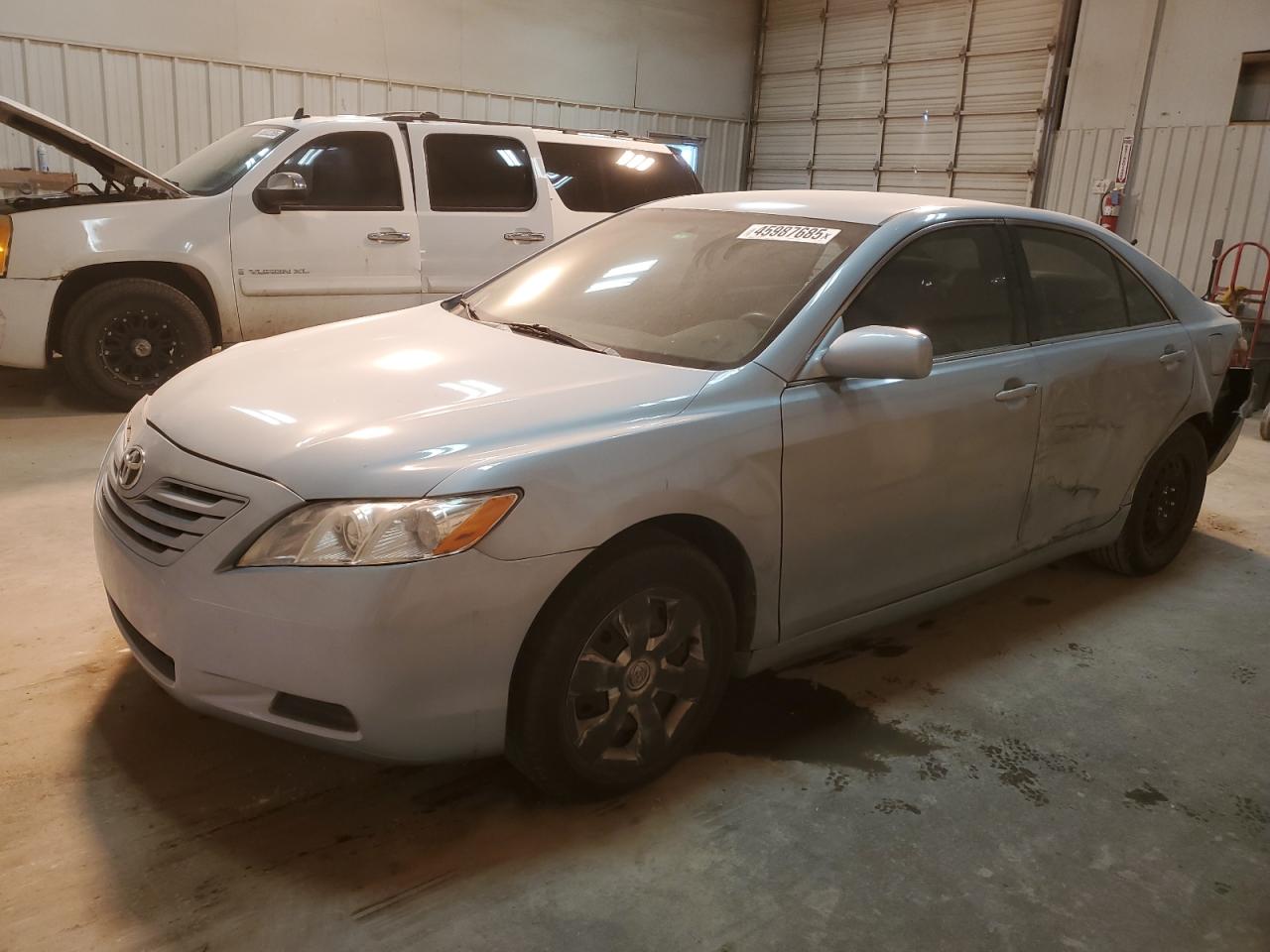 Salvage Toyota Camry Image