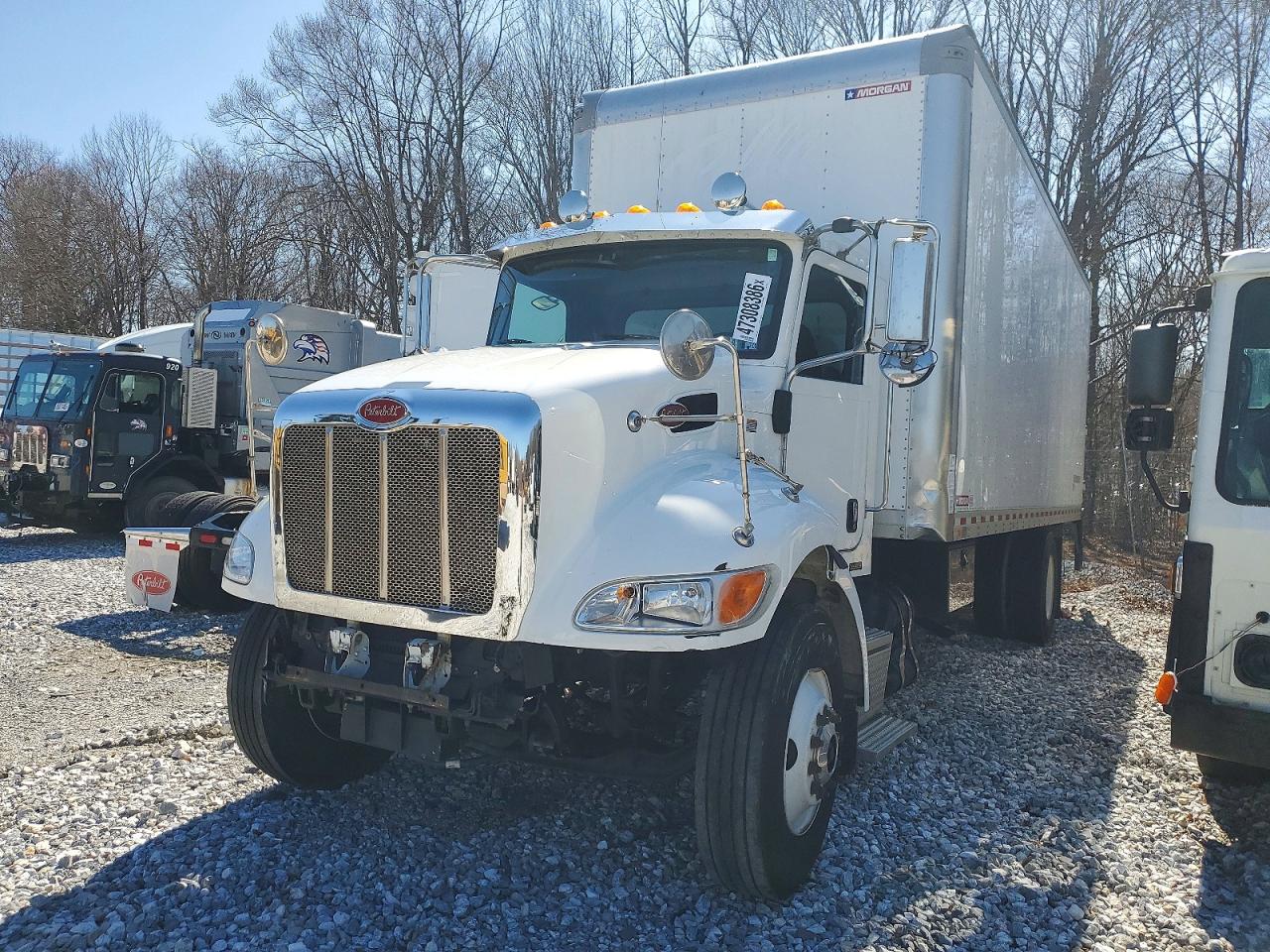 Peterbilt 337