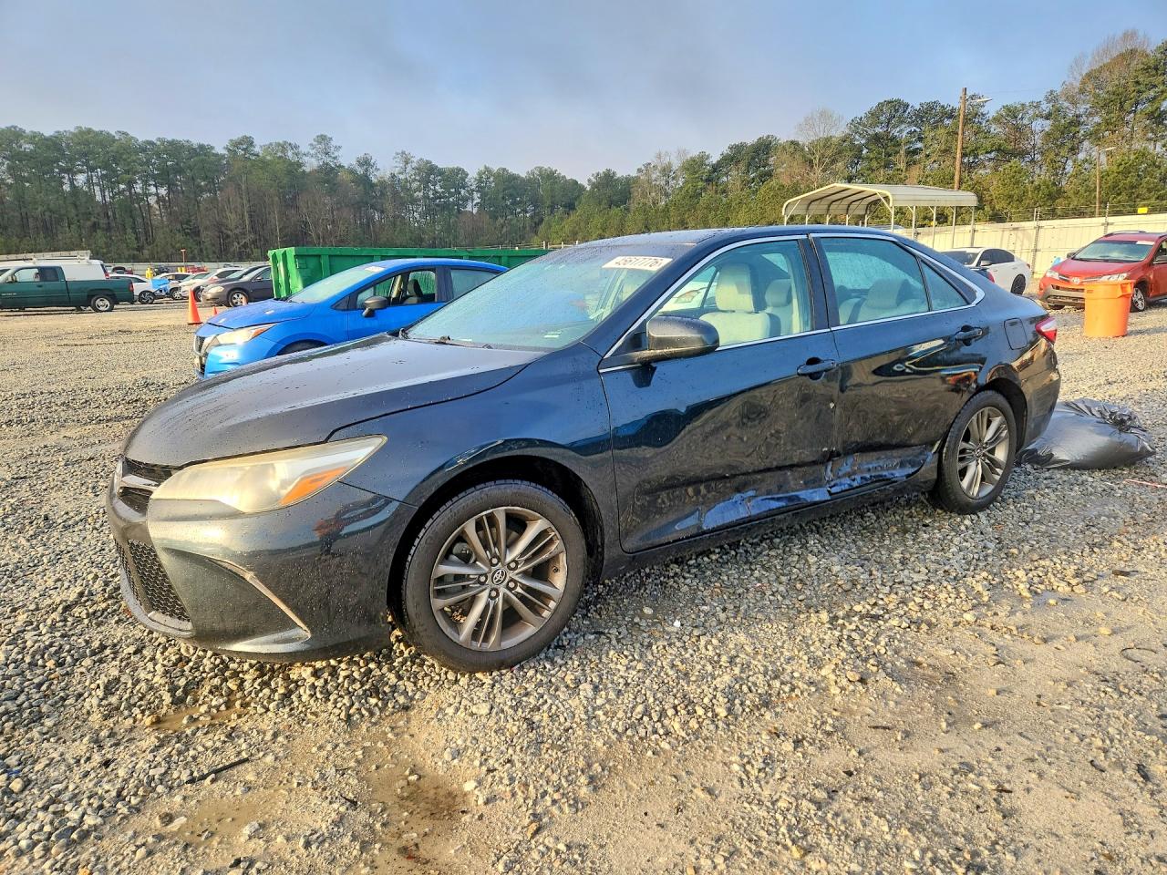 Salvage Toyota Camry Image