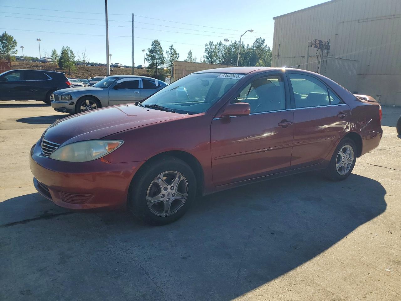 Salvage Toyota Camry Image