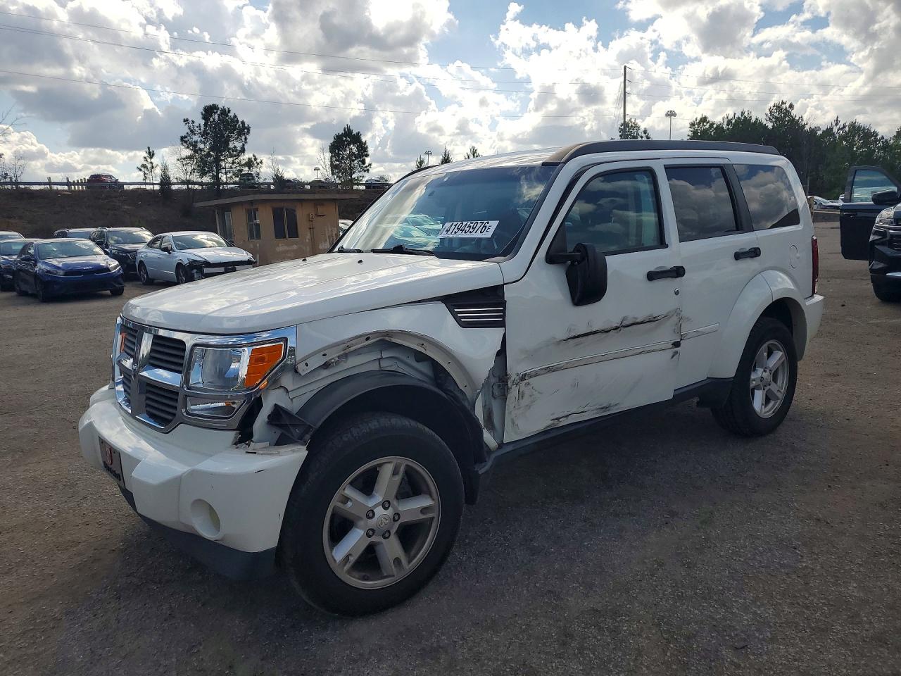 Salvage Dodge Nitro Image